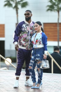 Street style at Complexcon 2017.