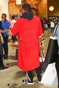 Street style at Complexcon 2017.