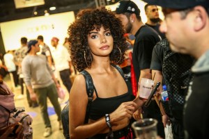 Street style at Complexcon 2017.