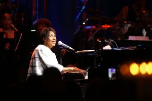 Aretha FranklinElton John Aids Foundation Fall Gala, Inside, New York, USA - 07 Nov 2017