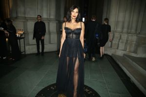 Padma Lakshmi
Elton John Aids Foundation Fall Gala, Inside, New York, USA - 07 Nov 2017