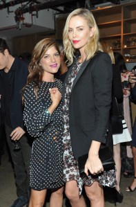 HOLLYWOOD, CA - NOVEMBER 01: Selma Blair (L) and Charlize Theron at PORTER Hosts Incredible Women Gala In Association With Estee Lauder at NeueHouse Los Angeles on November 1, 2017 in Hollywood, California.  (Photo by Donato Sardella/Getty Images for PORTER Magazine)