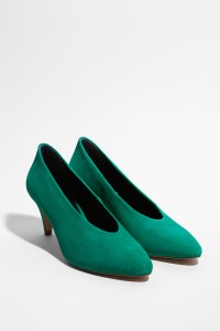 A look from Amelie Pichard.