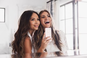 Mariana Hewitt and Lauren Gores are cofounders of Summer Fridays.