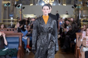 Olivier Theyskens RTW Fall 2017