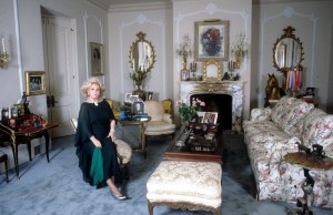 Zsa Zsa GaborZsa Zsa Gabor at home in Bel Air, Los Angeles, America - 12 Mar 1984