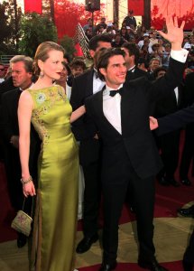 CRUISE KIDMAN Tom Cruise and Nicole Kidman smile as they arrive for the 69th Annual Academy Awards at the Shrine Auditorium in Los AngelesOSCARS, LOS ANGELES, USA
