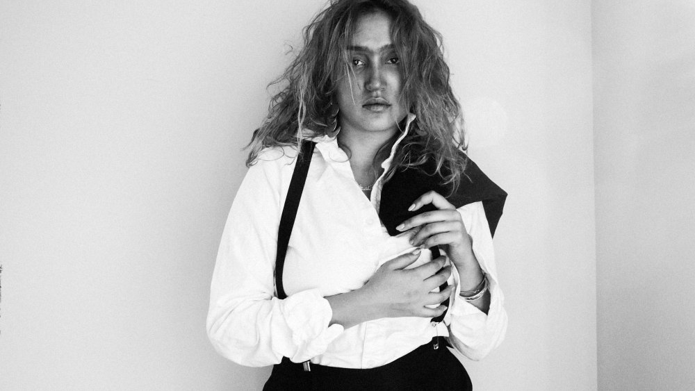 Meet Alana O'Herlihy, Gigi and Bella Hadid's Photographer Friend