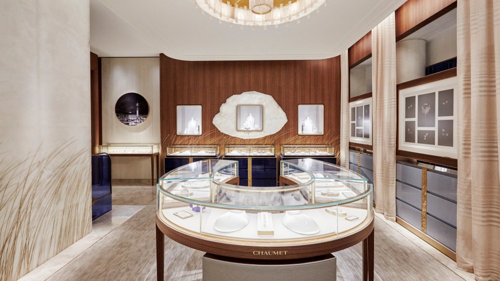 Chaumet store in Paris