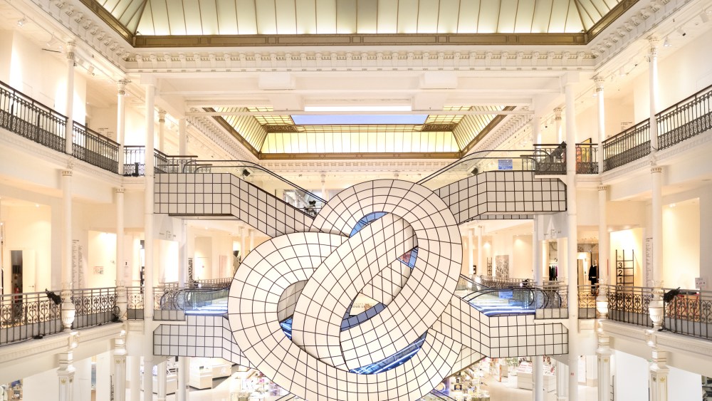 Leandro Erlich Troubles the Senses With Le Bon Marché Exhibition