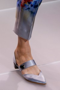 Details at Giorgio Armani Privé Couture Spring 2018
