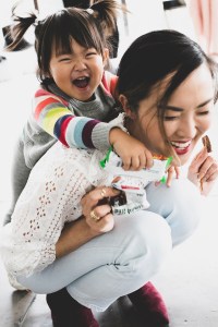 Chriselle Lim and daughter Chloe.