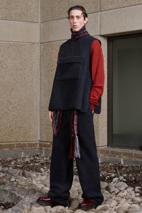 Pringle of Scotland Men's Fall 2018