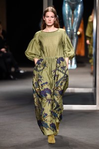 Alberta Ferretti RTW Fall 2018