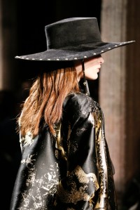 Details at Alberta Ferretti RTW Fall 2018