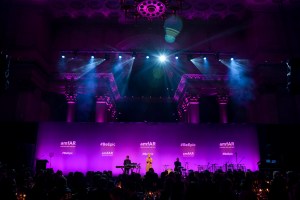 Halsey performing.