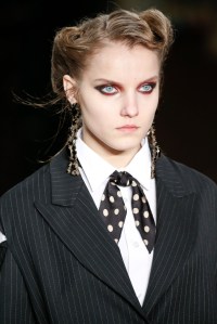 Details at Antonio Marras RTW Fall 2018