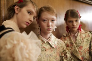 Backstage Simone Rocha RTW Fall 2018