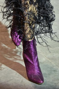 Details at Carolina Herrera RTW Fall 2018