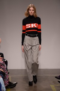 A look from J. Lindeberg.