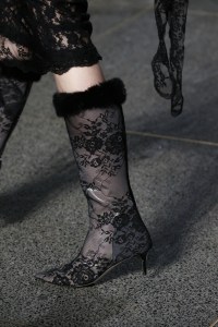 Details at Christopher Kane RTW Fall 2018