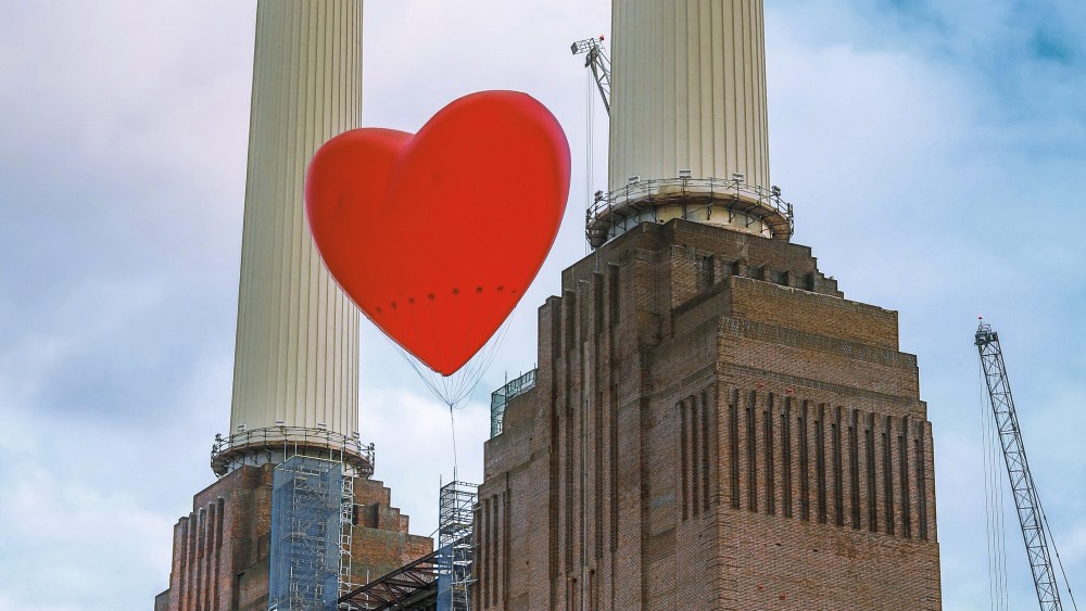 anya hindmarch chubby hearts