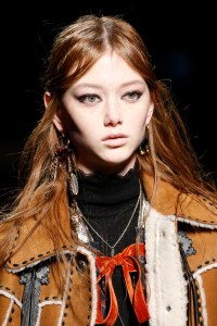 Detail of Coach 1941 RTW Fall 2018