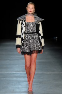 Daizy Shely RTW Fall 2018