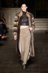 Dennis Basso RTW Fall 2018