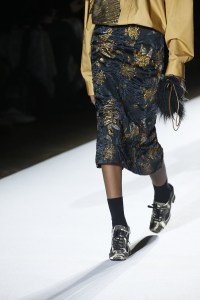 Details at Dries Van Noten RTW Fall 2018
