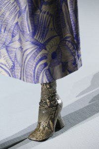 Details at Dries Van Noten RTW Fall 2018