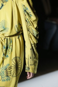 Details at Dries Van Noten RTW Fall 2018