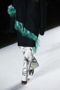 Details at Dries Van Noten RTW Fall 2018