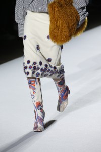 Details at Dries Van Noten RTW Fall 2018