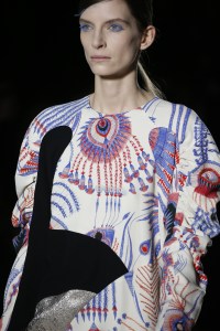 Details at Dries Van Noten RTW Fall 2018