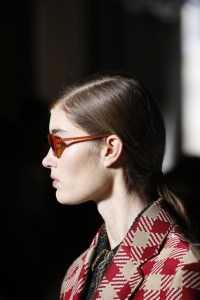 Details at Dries Van Noten RTW Fall 2018