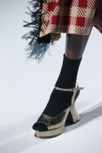 Details at Dries Van Noten RTW Fall 2018