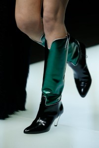 Details at Emporio Armani RTW Fall 2018