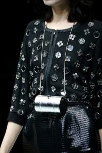 Details at Emporio Armani RTW Fall 2018