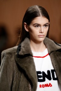 Details at Fendi RTW Fall 2018