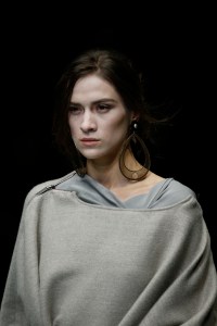 Details Giorgio Armani RTW Fall 2018