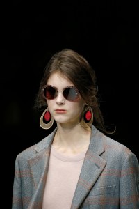 Details Giorgio Armani RTW Fall 2018