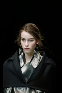 Details Giorgio Armani RTW Fall 2018