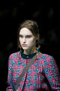 Details Giorgio Armani RTW Fall 2018
