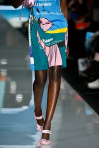 Details at Moschino RTW Fall 2018