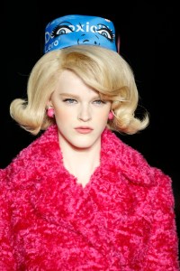 Details at Moschino RTW Fall 2018