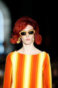Details at Moschino RTW Fall 2018