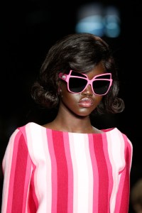 Details at Moschino RTW Fall 2018