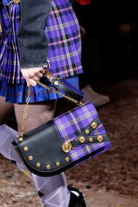 Details at Versace RTW Fall 2018