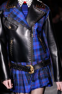 Details at Versace RTW Fall 2018